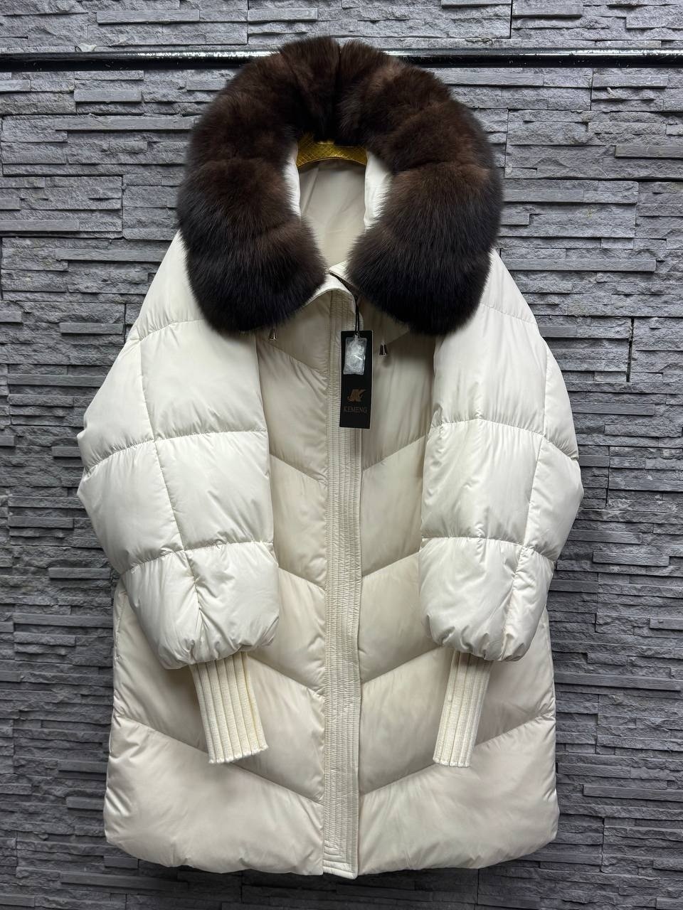 пуховики с мехом,пуховик зимний женский,зимние куртки,женский пуховик,куртка женская с мехом