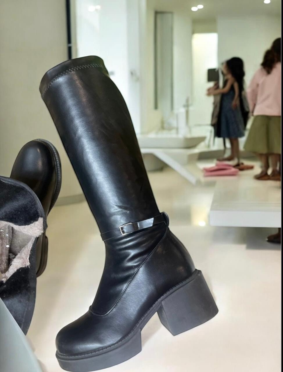 сапоги,женские сапоги,кожаные сапоги,сапоги высокие,сапоги деми