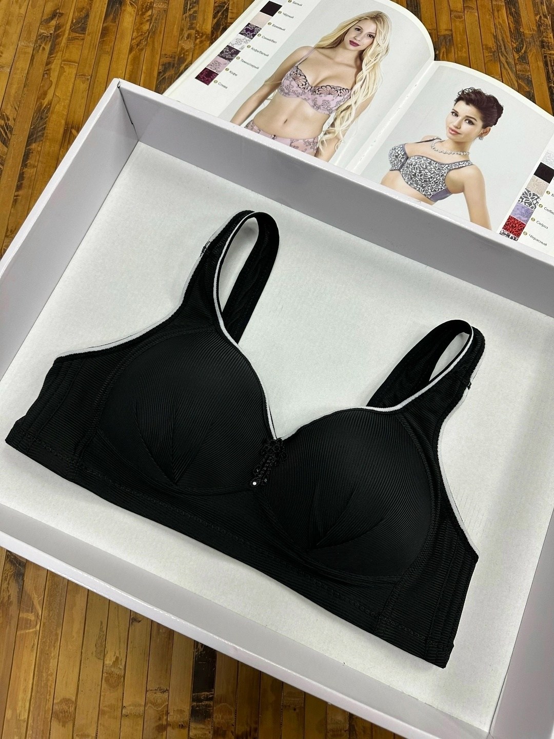 женский бюстгальтер,бюстгальтер для женщин,женские бюстгальтеры больших размеров,большие бюстгальтеры,бюстгальтер