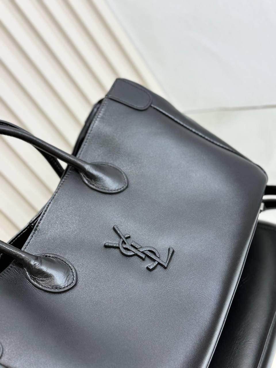 сумка yves saint laurent,кожаная сумка lux saint laurent,сумка тоут saint laurent ysl натуральная кожа,yves saint laurent женская чёрная сумка 39x23 см,сумка saint laurent из натуральной гладкой кожи