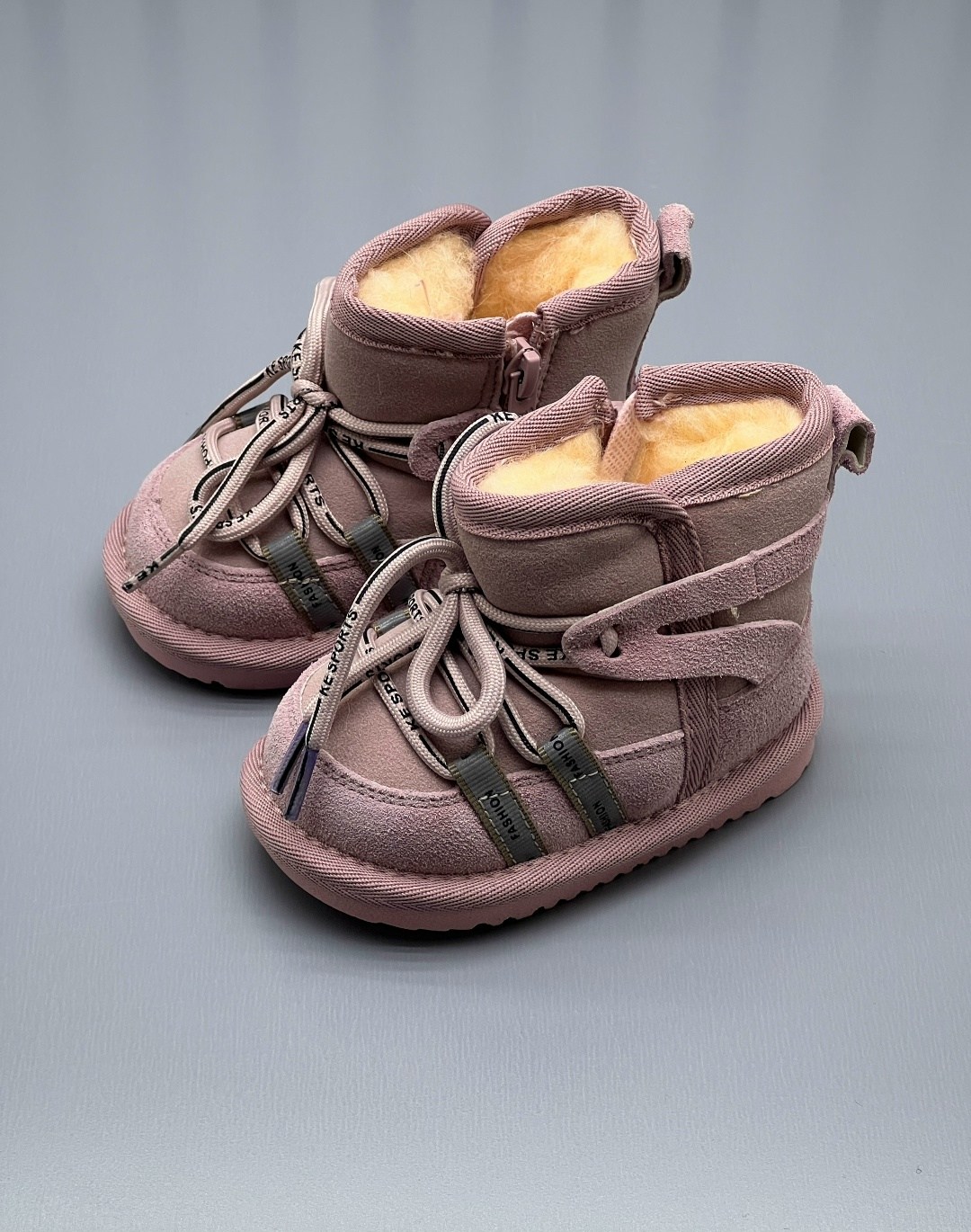 ,зимние детские ботинки,детская ,детские зимние сапоги,угги детские