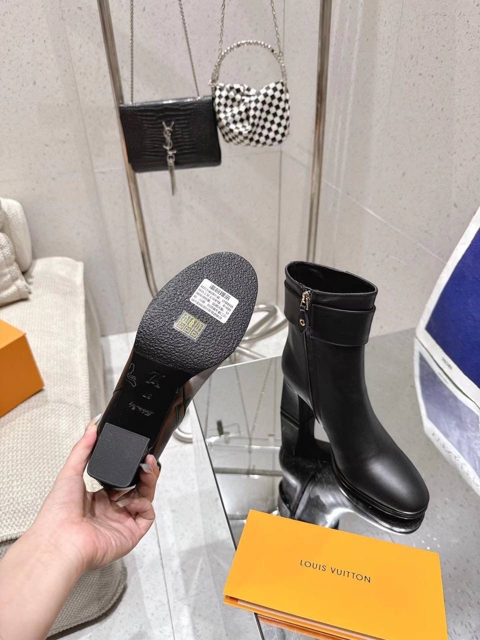 ,женские ботильоны louis vuitton,женская ,ботильоны женские,стильные ботинки