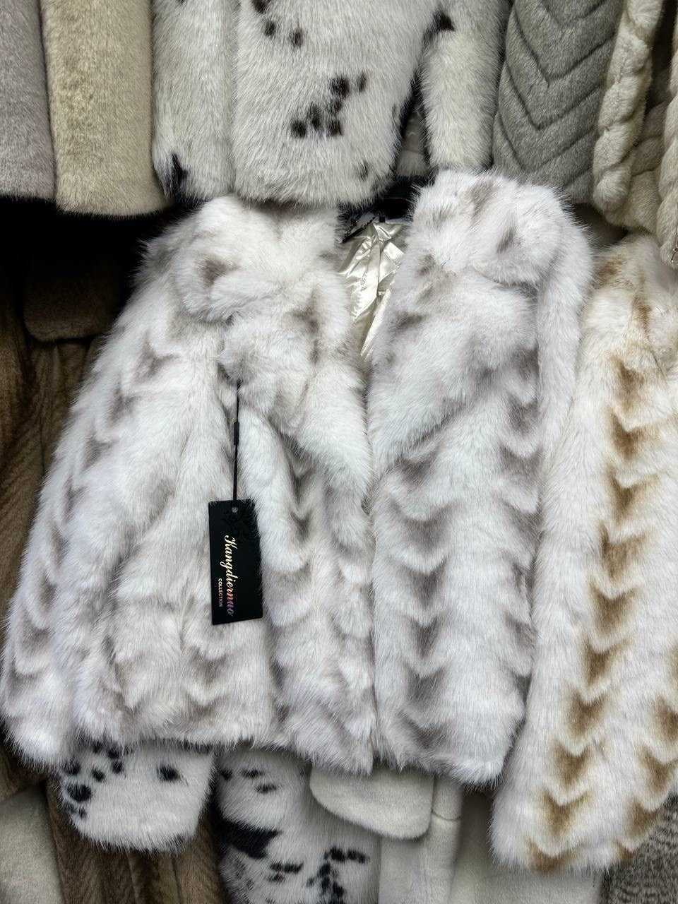 шуба,белая шуба,шуба искусственная,норковая шуба,женские шубы