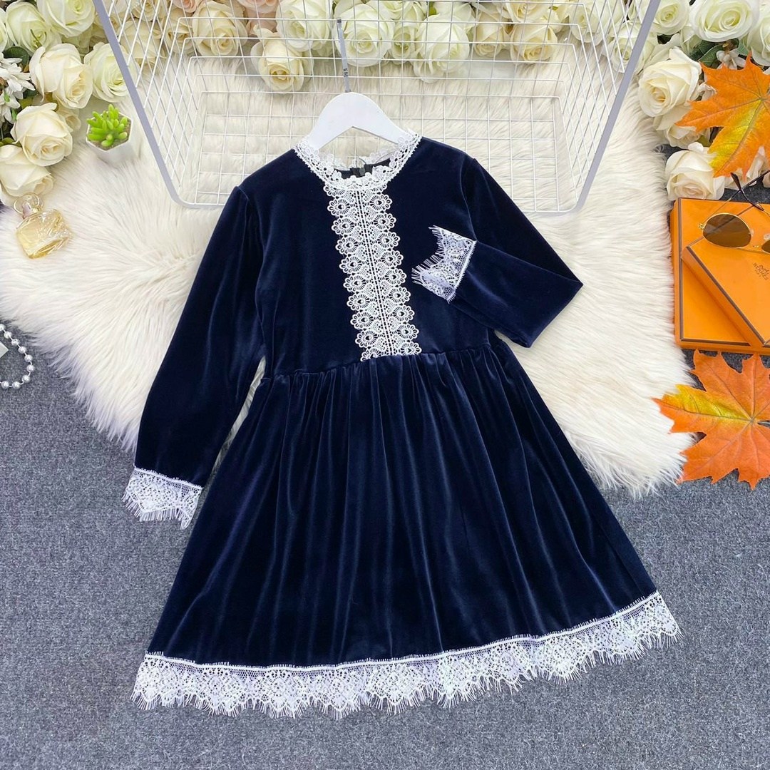детский наряд,бархатное платье для девочки,платье для девочки из бархата,платье для девочки,платье детская мода