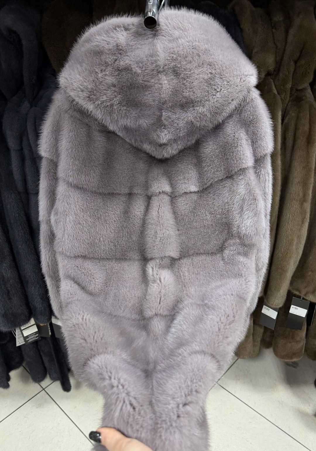 шубка из меха европейской норки с капюшоном цвет лаванда,шубка из меха европейской норки с капюшоном,шуба норковая,шуба норковая с капюшоном,шубка из меха европейской норки с капюшоном цвет графит