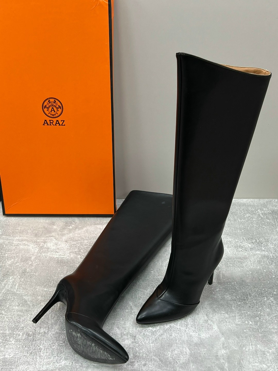 женские сапоги,кожаные высокие сапоги balenciaga,модные сапоги,сапоги,сапоги высокие