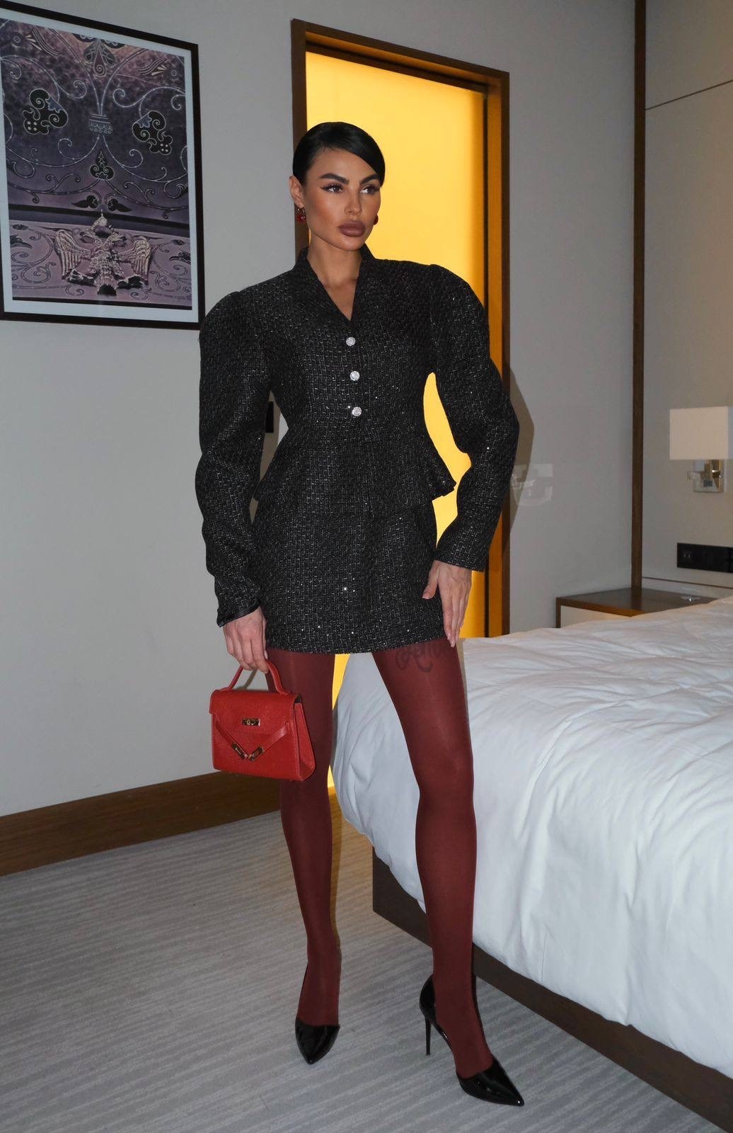 пиджак твидовый укороченный оверсайз нарядный lubvi.brand,стильные наряды,пиджак пайетка со стразами aiken цвет черный,пиджак