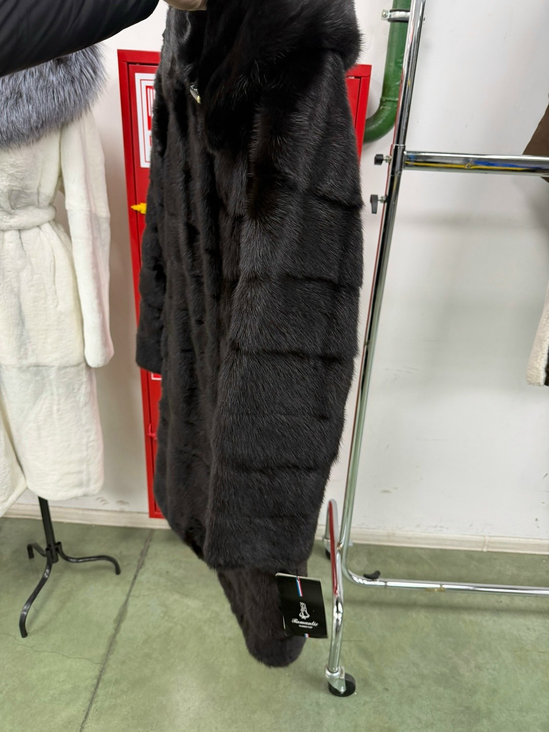 норковая шуба,шуба норковая с капюшоном,шуба норка,черная норковая шуба,шуба из норки