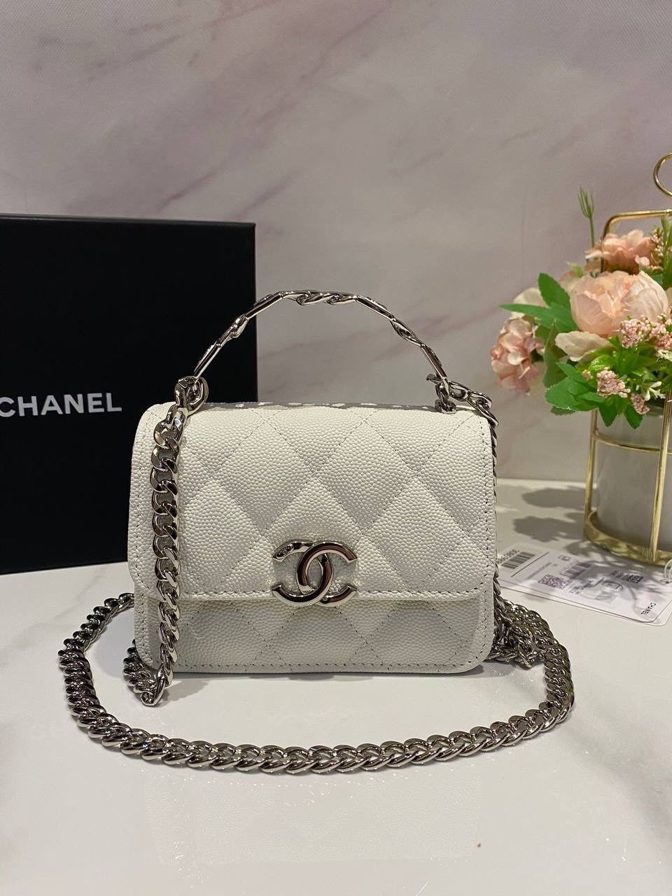 сумка шанель белая,сумки шанель,женская сумка chanel,сумка chanel,сумка шанель реплика натуральная кожа