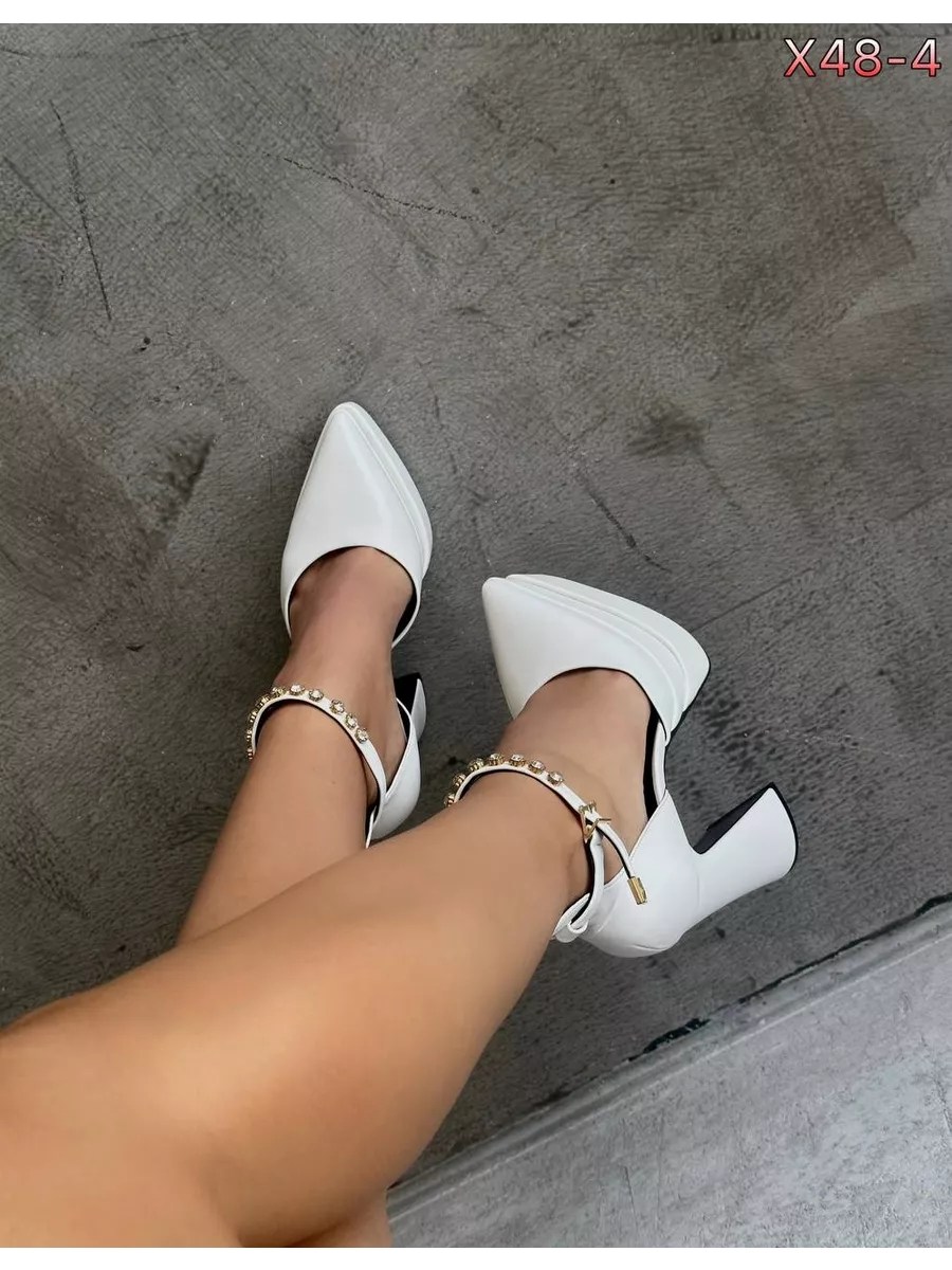 туфли-лодочки женские на платформе и высоком массивном каблуке,женские туфли на платформе и высоком каблуке,женские туфли-лодочки на высоком толстом каблуке и платформе,женские туфли на платформе с ре