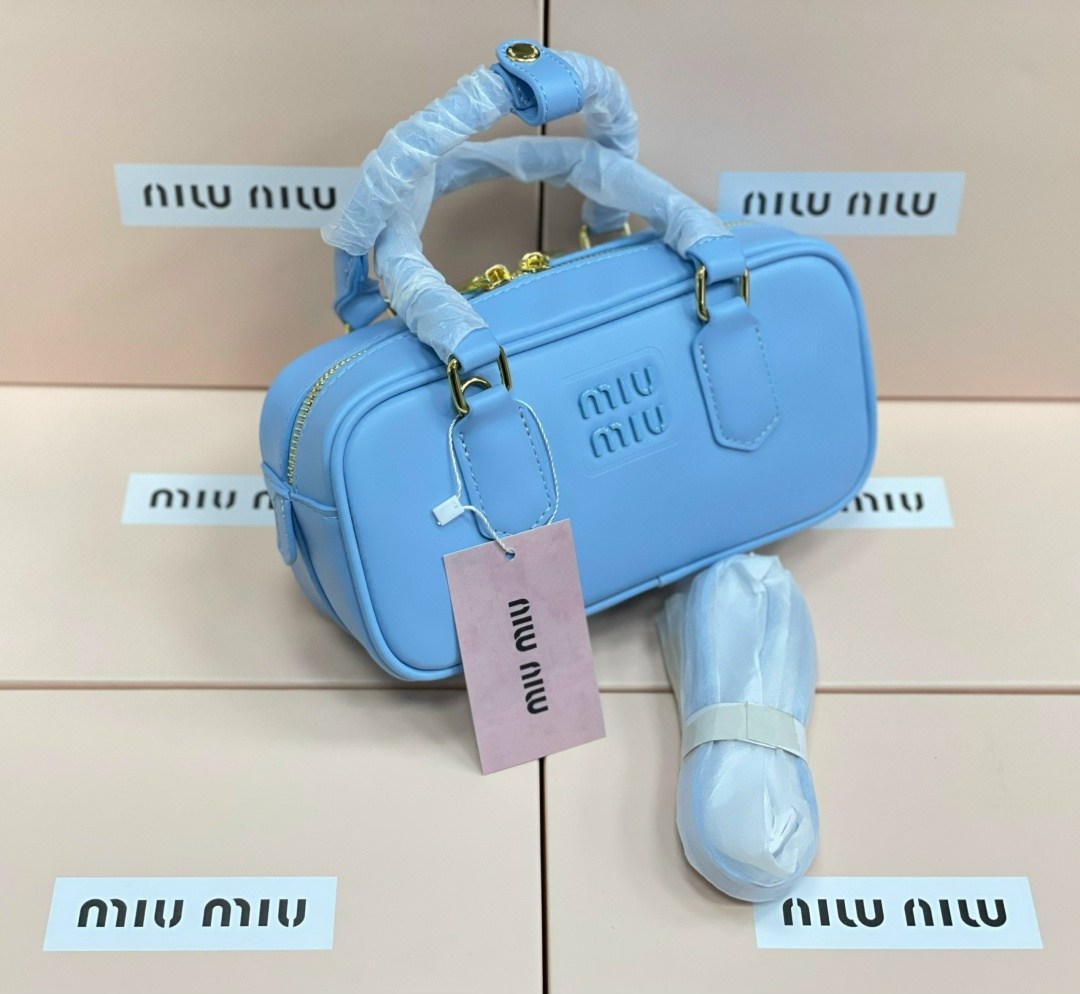 сумка miu miu,сумка,женская сумка miu miu,сумочка женская,женская сумка