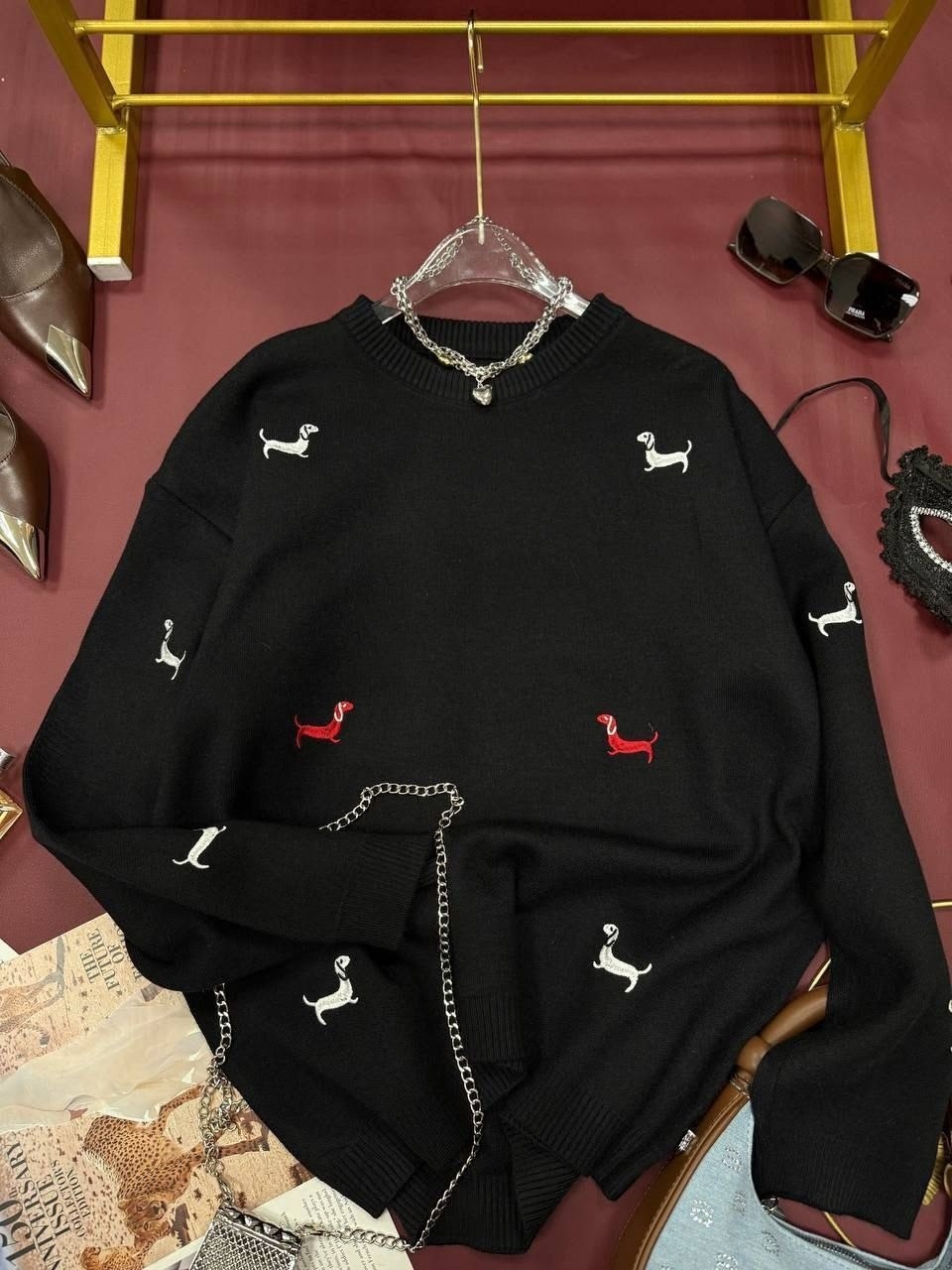 свитер с вышивкой таксы,свитер с вышивкой таксы с комфортным кроем,женская кофта,свитер с вышивкой,свитер beststyle с милыми вышитыми таксами