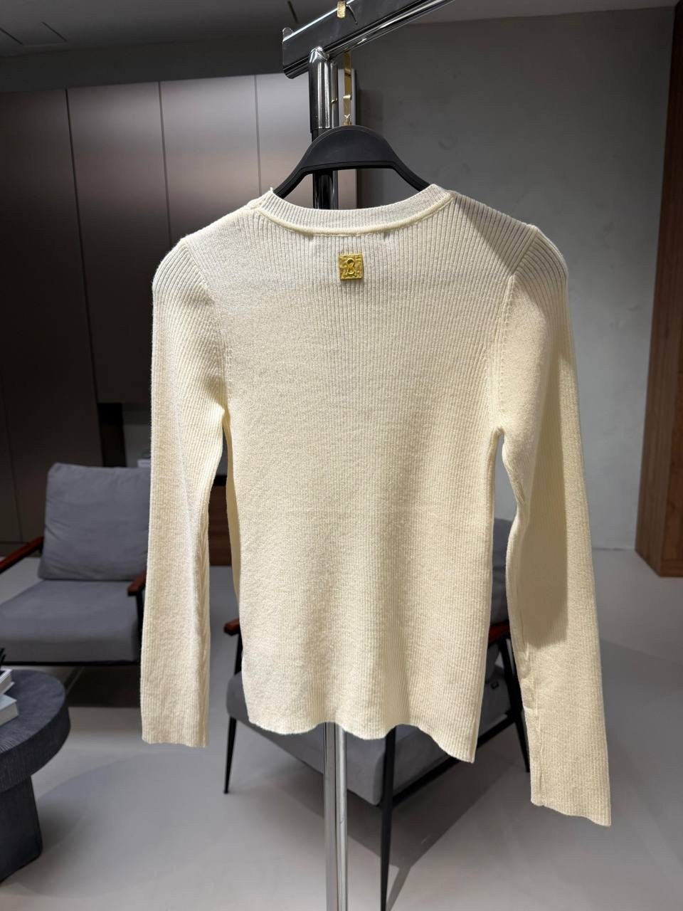 женская кофта,стильный свитер,одежда для женщин,бежевый свитер