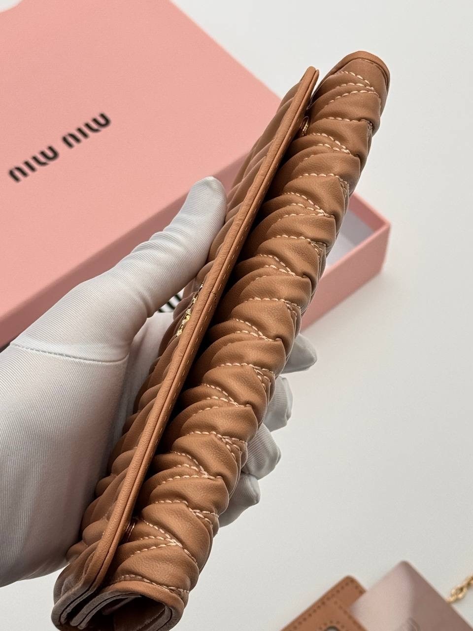 кошелек миу миу,кошелек miu miu,женские кошельки,модный кошелек,кошельки для женщин