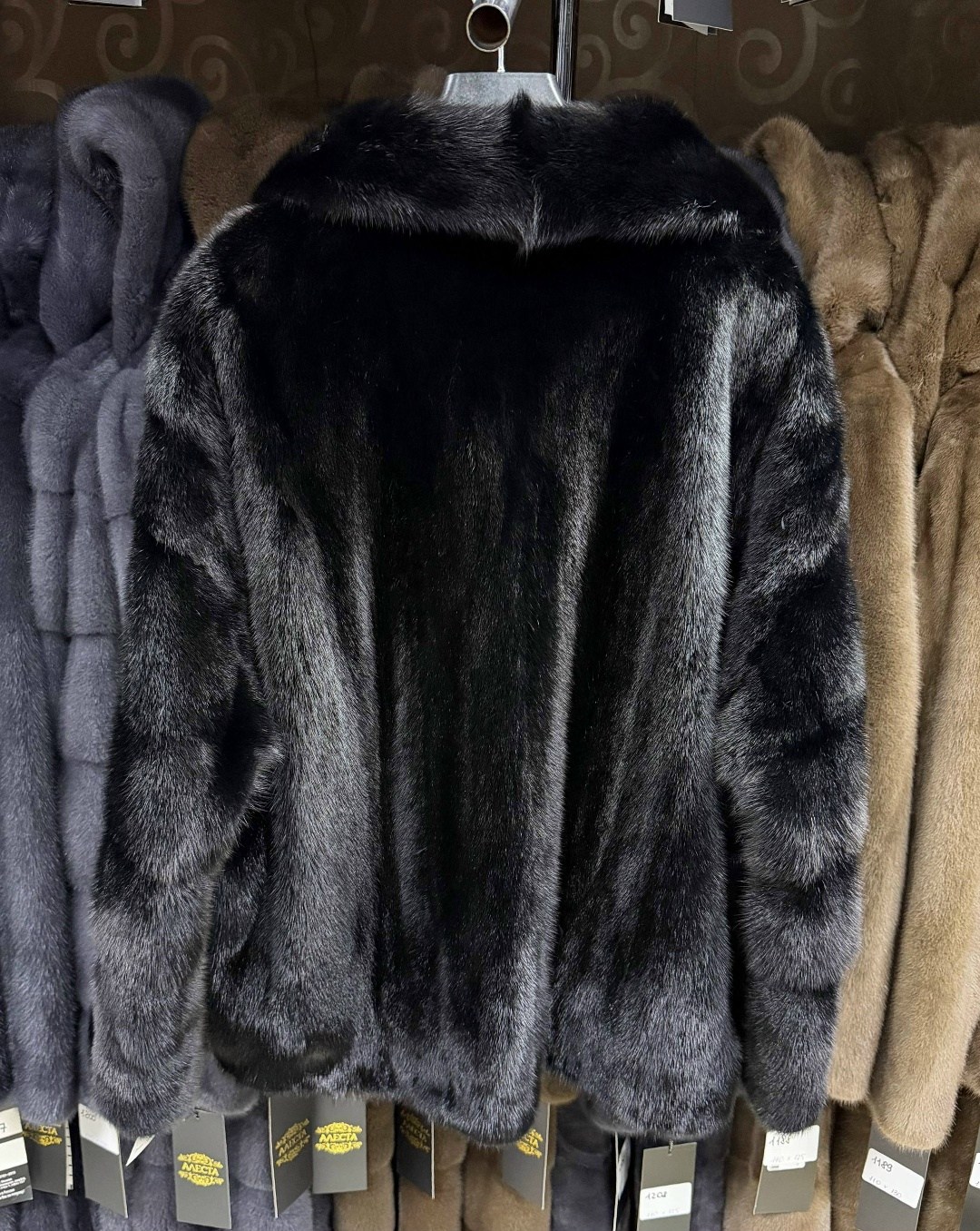 шуба норковая,комиссионка норковых шуб москва,норковая шуба черная,шуба,полушубок норковый