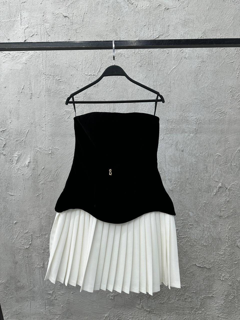 бархатное платье,ana radu бархатное платье мини черное,черное бархатное платье,бархатное платье без бретелек,коктейльное платье