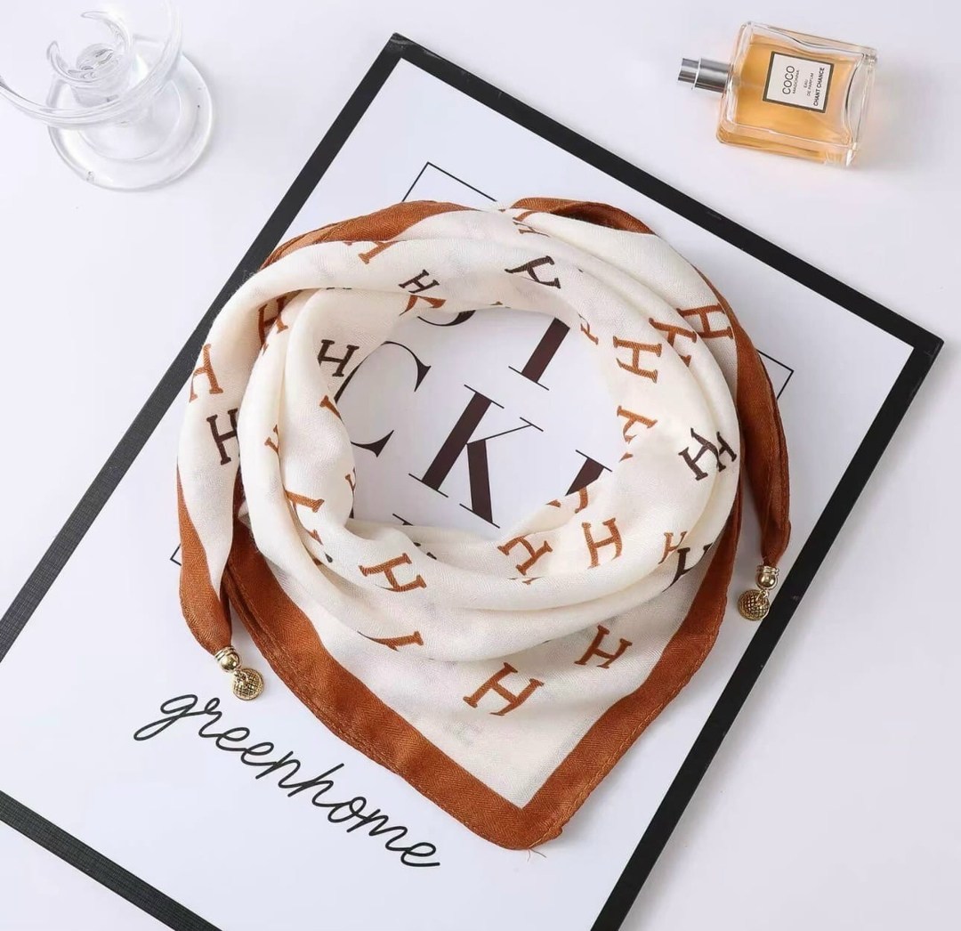 платки шейный,шарф шелковый женский,женский шарф,шелковый шарф,шарф стильный