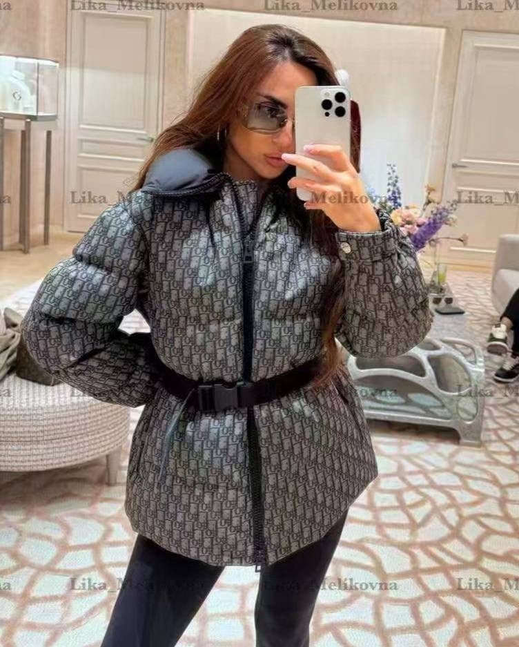женский пуховик с поясом christian dior серый,пуховик dior,куртка,пуховик dior стиль осенне-зимний теплый,куртка диор