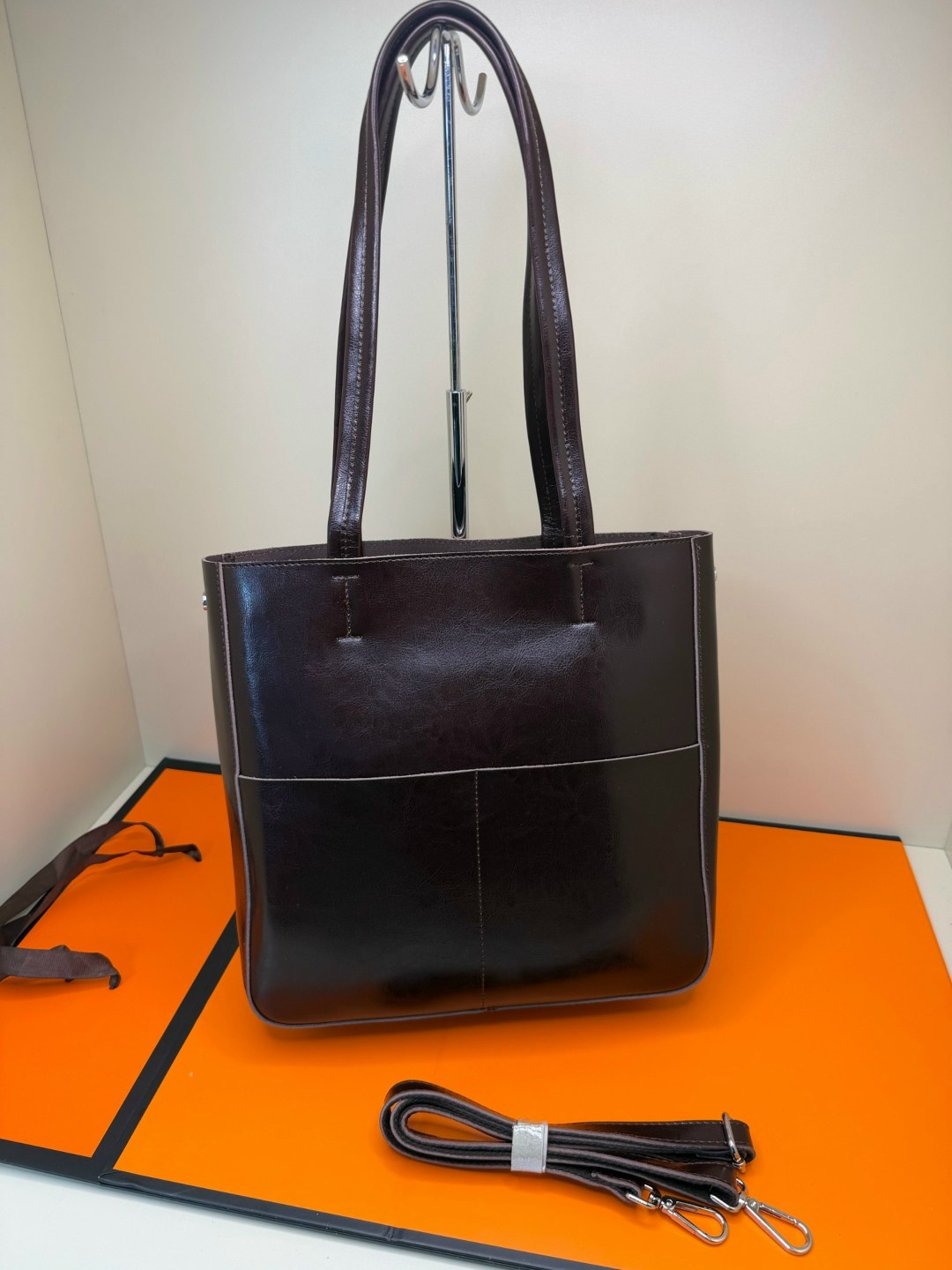 сумка женская шоппер из натуральной кожи,сумка шоппер кожаная женская,сумка женская кожаная,сумки женские шоппер,сумка шоппер из натуральной гладкой кожи