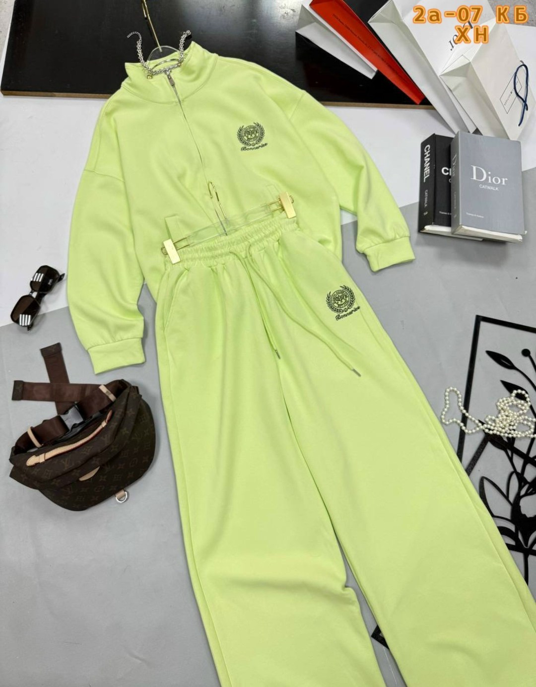 спортивные костюмы женские,стильные женские костюмы,спортивные костюм,костюм двойка кашемир,костюм двойка