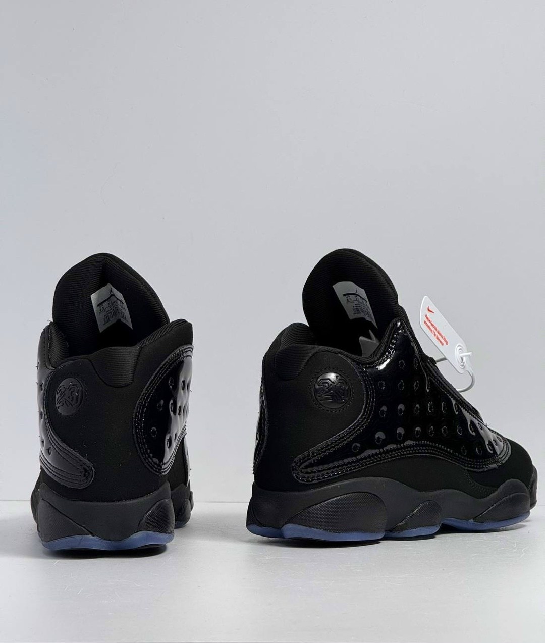 кроссовки air jordan 13 retro nike,кроссовки air jordan 13 retro gs cap and gown черный,jordan мужские кроссовки air jordan 13 retro,кроссовки air jordan 13 retro,кроссовки air jordan 13 retro cap and