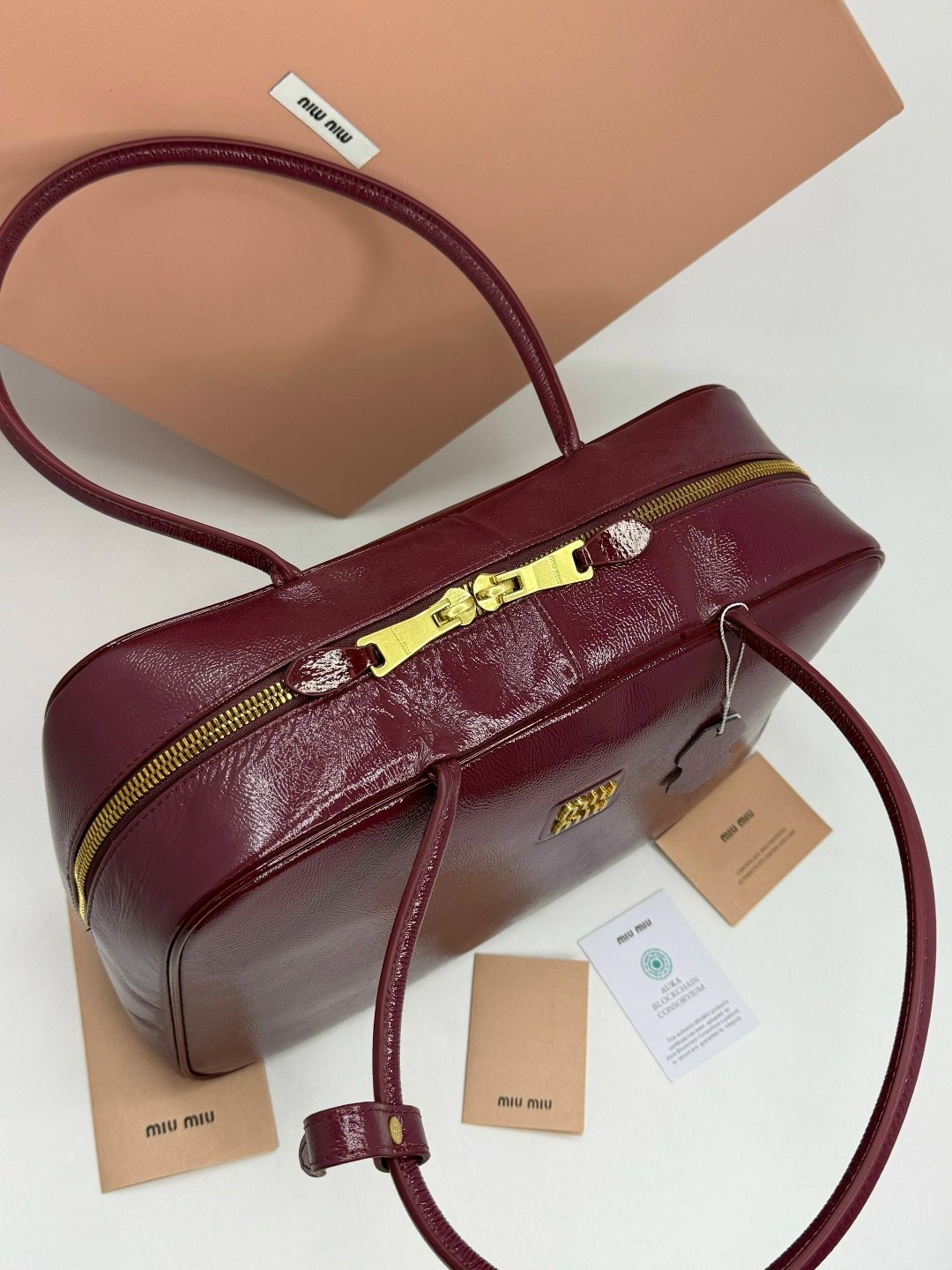 женская сумка miu miu,сумка,сумка miu miu на плечо,сумки женская,сумка miu miu