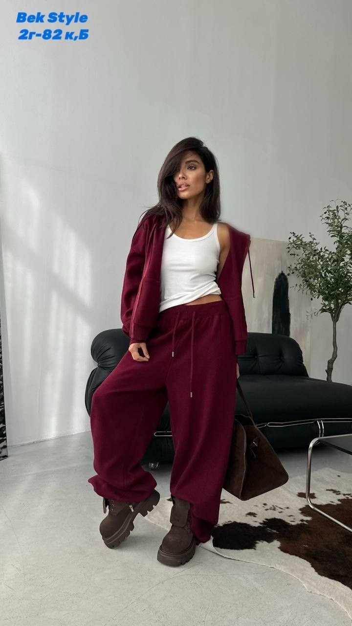 вязаные костюмы,костюм с капюшоном,женский костюм,костюм женский на флисе,трикотажный костюм