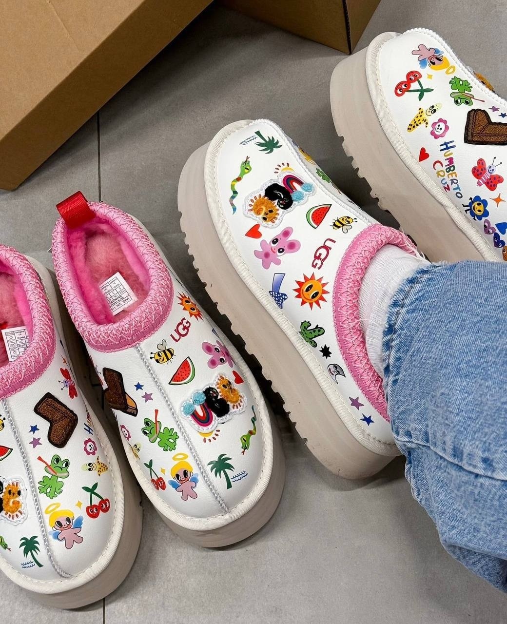 ugg tazz slipper wmns humberto cruz pop sketch,,женская  ugg lifestyle белый,женские кроссовки ugg tazz slipper pop sketch розовый белый,женская