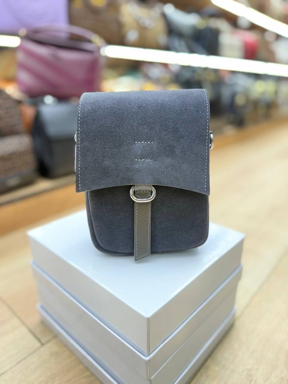 коричневая замшевая сумка,замшевая сумка,кожаная сумка,сумка женская замшевая,сумка