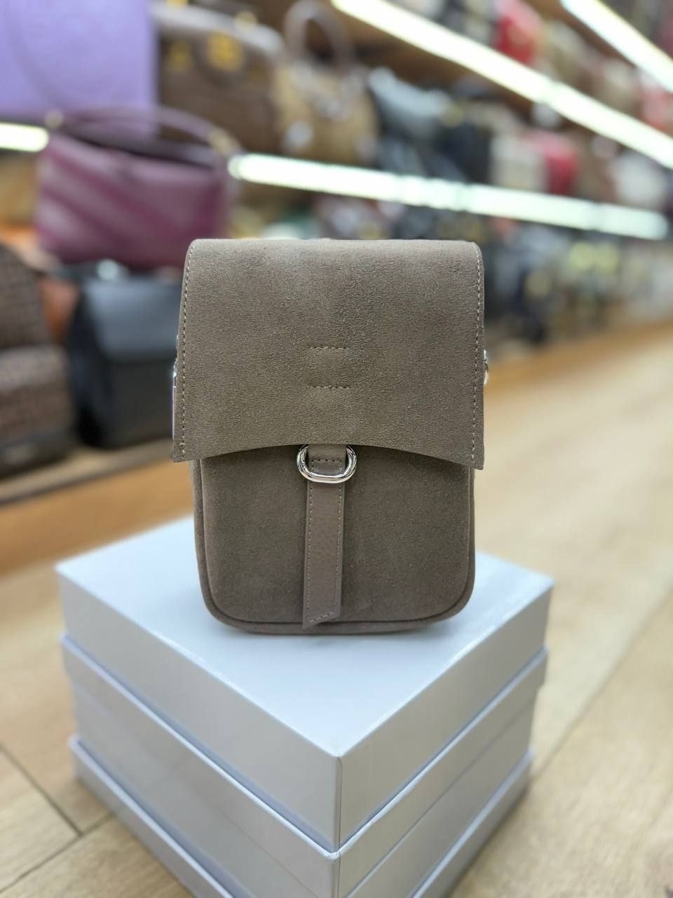 коричневая замшевая сумка,замшевая сумка,кожаная сумка,сумка женская замшевая,сумка