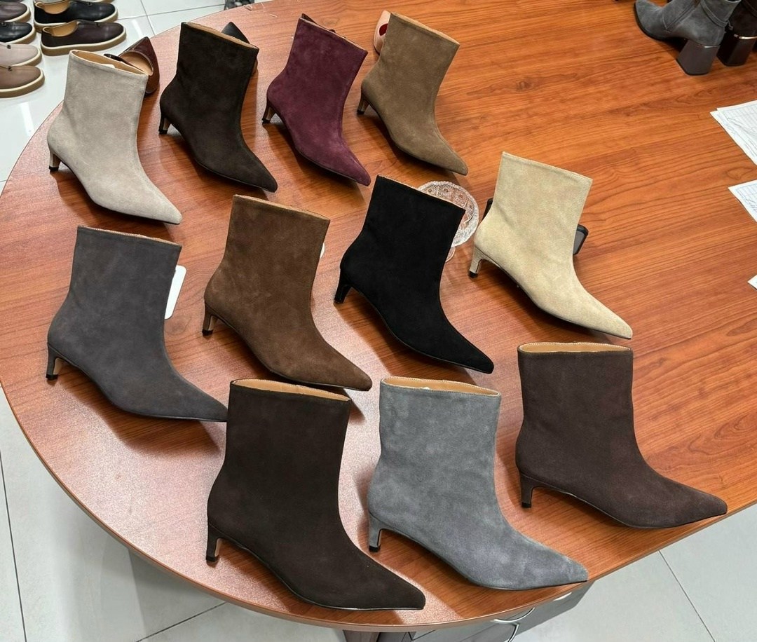 ботильоны женские,ботильоны замшевые,ботильоны модные,женские ботильоны с острым носком,стильные ботильоны