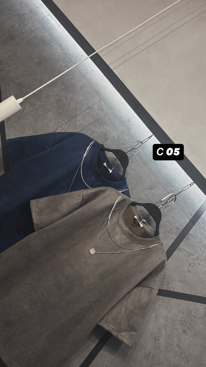 футболка оверсайз,мужская футболка,мужская однотонная летняя футболка с круглым вырезом и заниженными плечами темно-серая,футболка мужская оверсайз,футболка серая