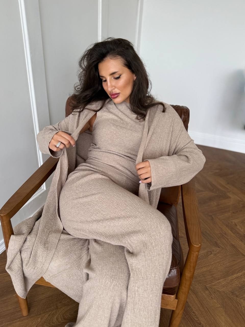 костюм с кардиганом,костюм трикотажный,вязаные костюмы,костюм из кашемира,костюм тройка с кардиганом