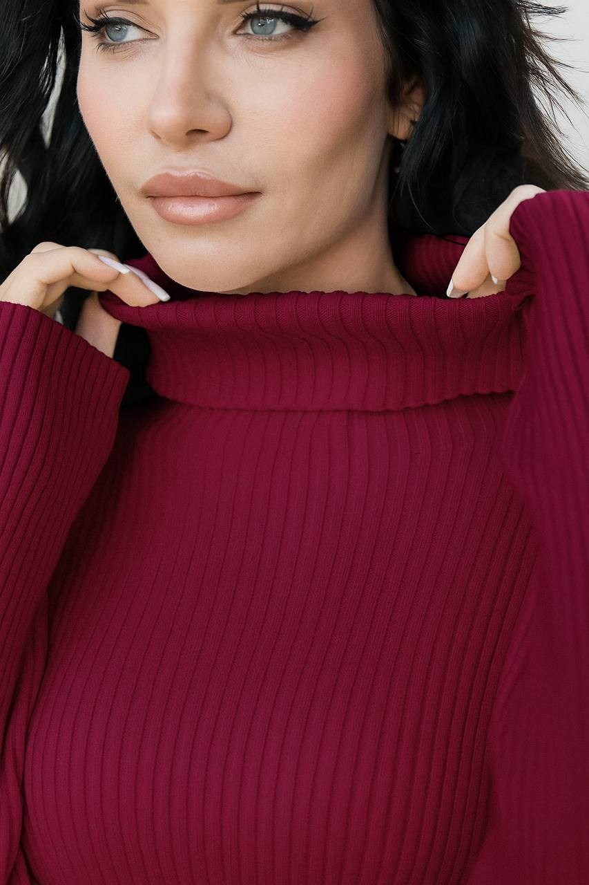 платье женское длинное с разрезом,платье серое,трикотажное теплое платье,платье лапша трикотажное теплое,платье трикотажное