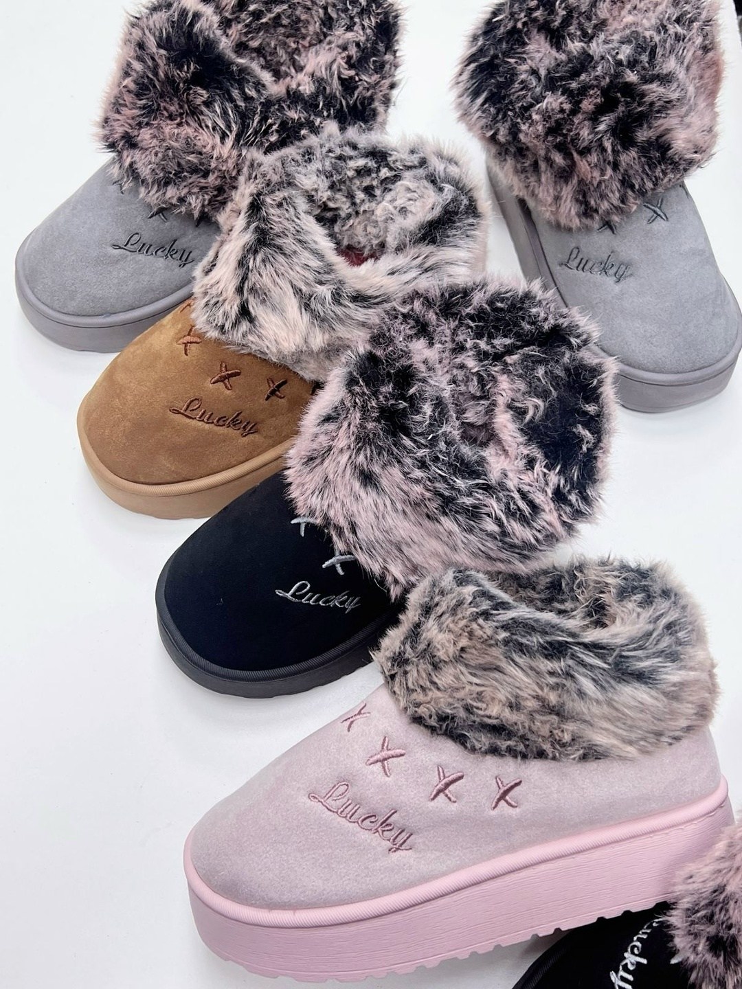 угги женские,,слипоны с мехом женские,короткие угги с мехом,модные тапочки