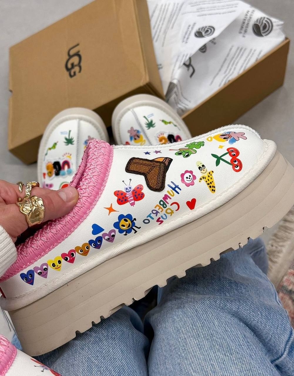 ugg tazz slipper wmns humberto cruz pop sketch,,женская  ugg lifestyle белый,женские кроссовки ugg tazz slipper pop sketch розовый белый,женская