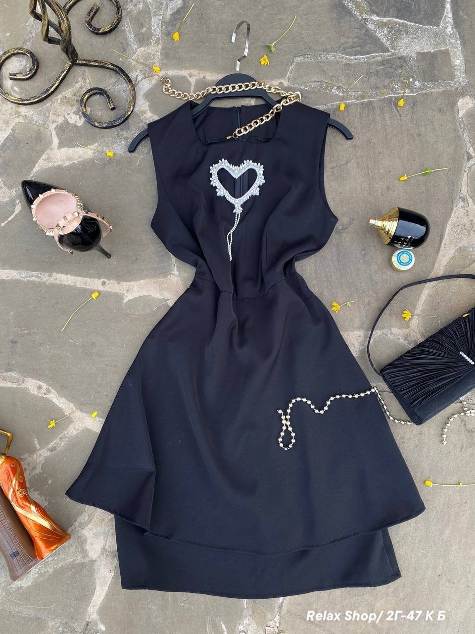 платье черное,черное платье женское,стильное платье,трендовое платье с сердцем,платье в стиле