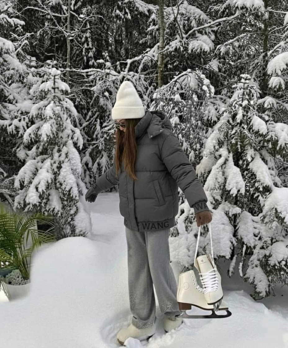 женская зимняя куртка,зимний стиль,куртка зимняя,зеленый пуховик,зимние образы