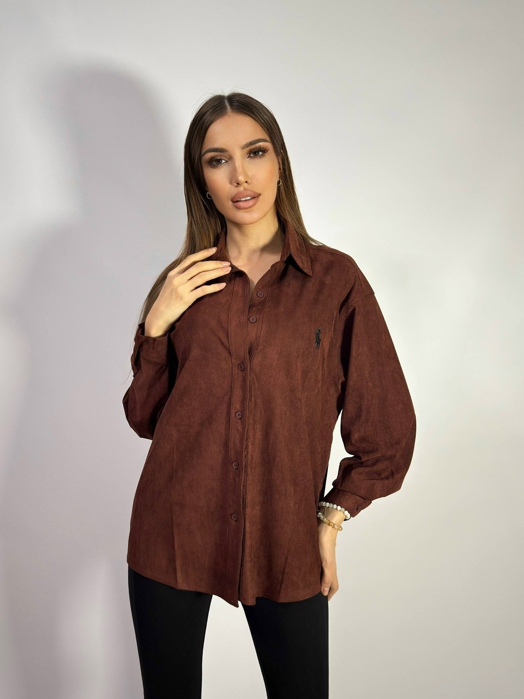 серая вельветовая рубашка,рубашка женская,рубашка микровельвет женская,рубашка,вельветовые рубашки оверсайз на полных женщин