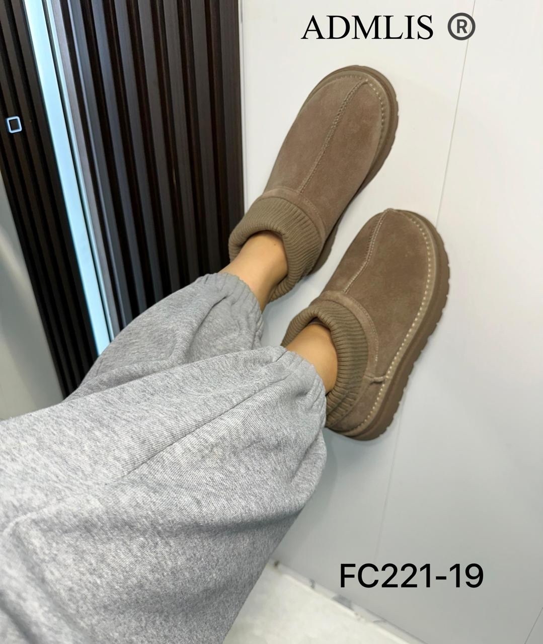 угги женские,,женская зимняя ,угги женские зимние,угги женские ugg