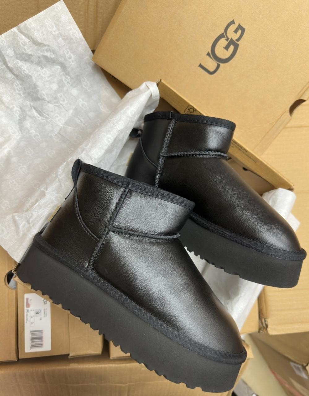 мужские угги ugg classic mini зимние черные,угги мужские,угги ugg,угги зимние мужские ugg модель 558458,угги ugg мужские