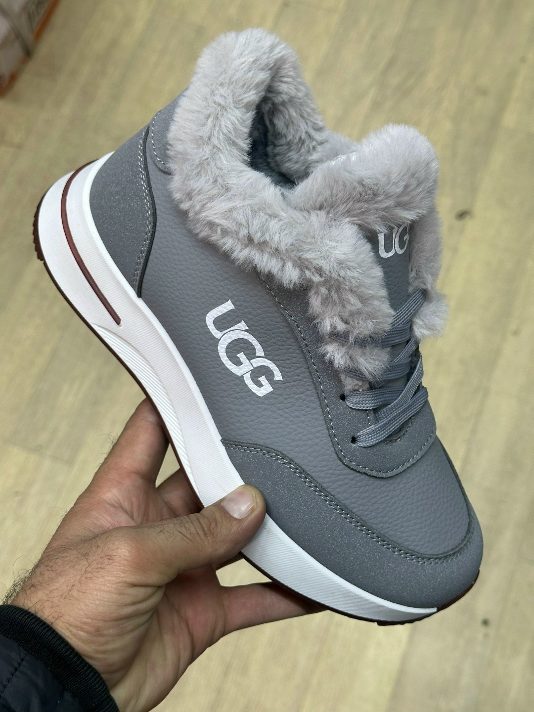 ,кроссовки зимние,женская ,кроссовки зимние ugg,женские зимние кроссовки