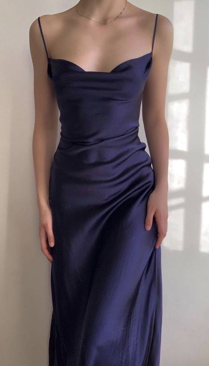 атласное платье,вечернее платье красное,вечернее платье,вечернее атласное платье,шелковое платье вечернее