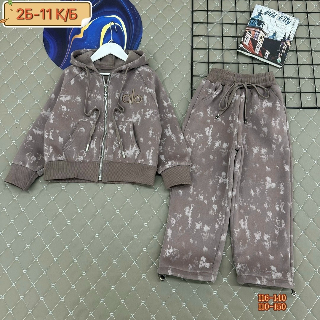 ребенок,чтение книг,книг,дети читают книги,девочка с книгами