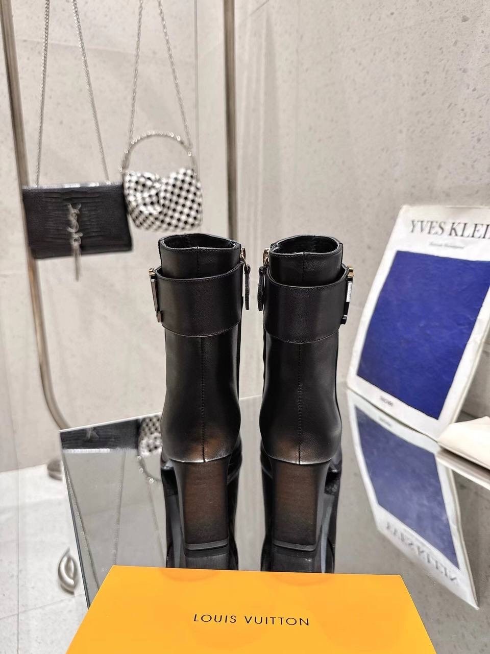 ,женские ботильоны louis vuitton,женская ,ботильоны женские,стильные ботинки