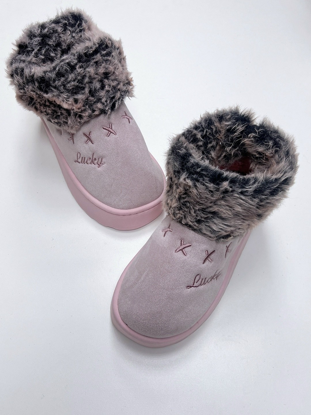 ,тапочки домашние женские,домашние тапочки,тапочки женские,тапочки домашние чуни меховые