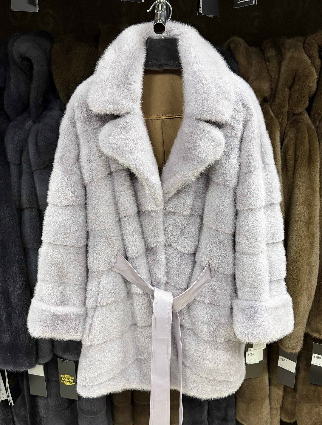 норковая шуба,женская шуба из натурального норкового меха,шуба,шуба из норки,норковая шуба кокон