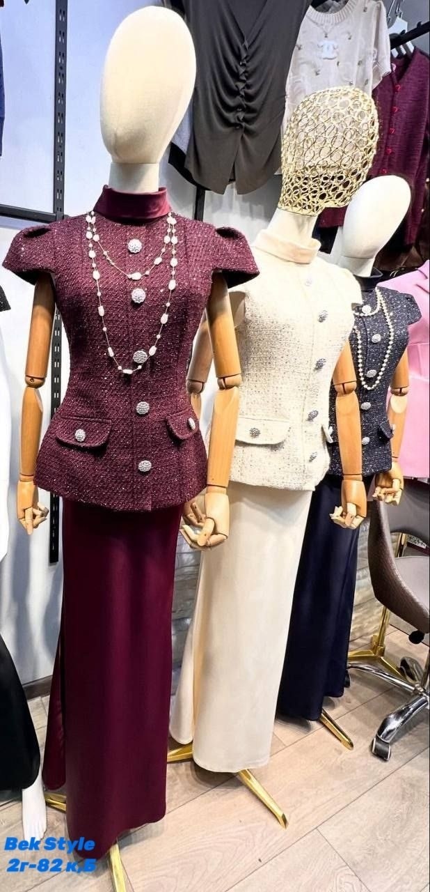 женский твидовый костюм из двух предметов,жакет юбка,модные наряды,бордовый костюм с юбкой urs,платье стиль