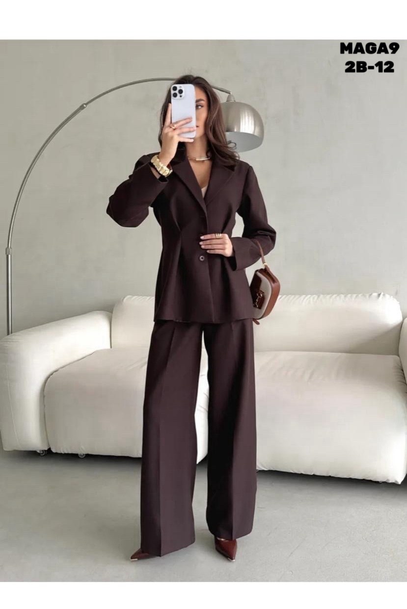 костюм брючный деловой с пиджаком классический mystique veil 225723301,классический брючный костюм,костюм брючный женский,брючный костюм dilanavip 1992 шоколад двойка коричневый размер 44-54,костюм бр