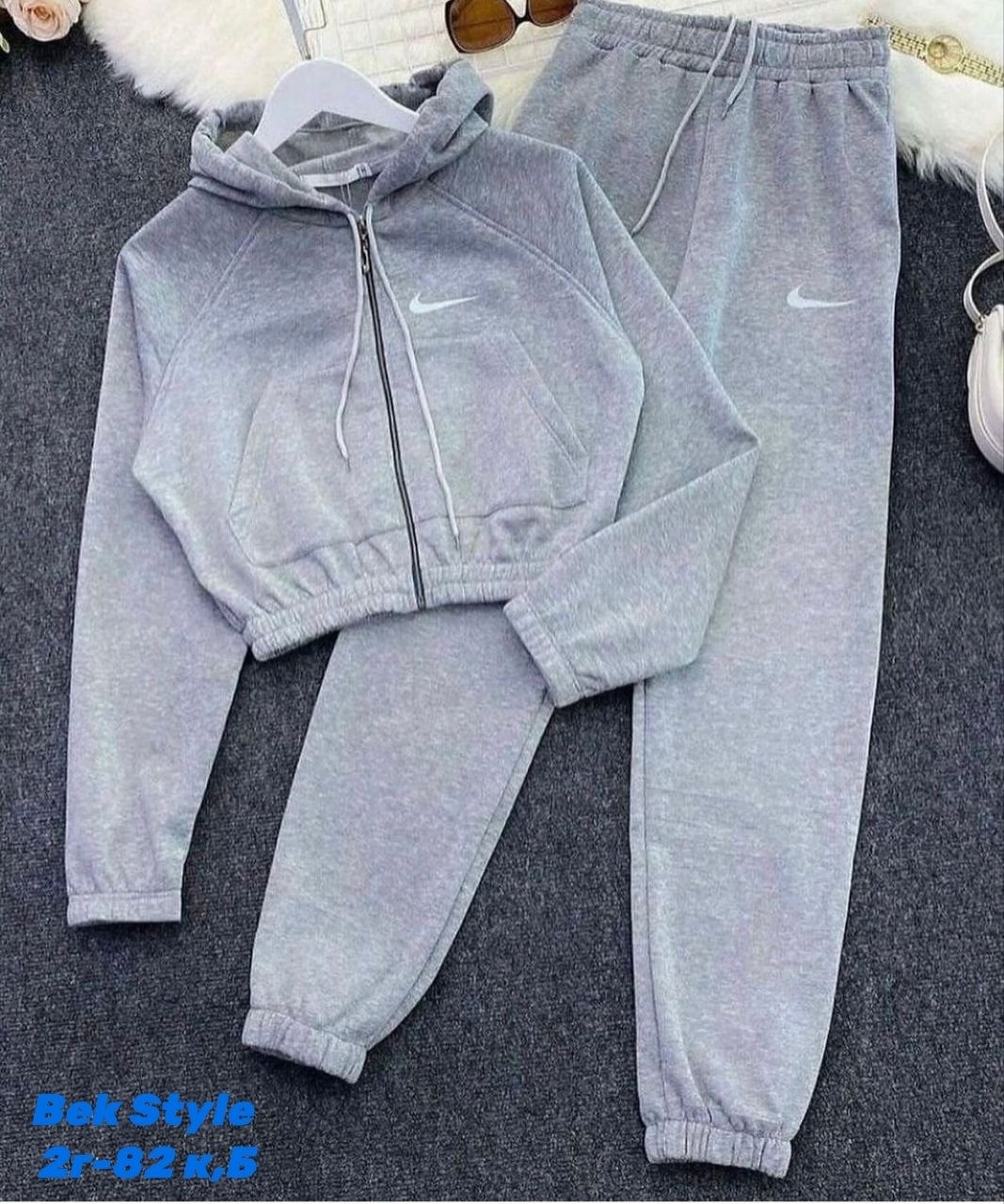 спортивные костюмы женские на флисе,спортивный костюм на флисе,костюм-двойка "nike",спортивные костюмы женские,спортивный костюм флисовый